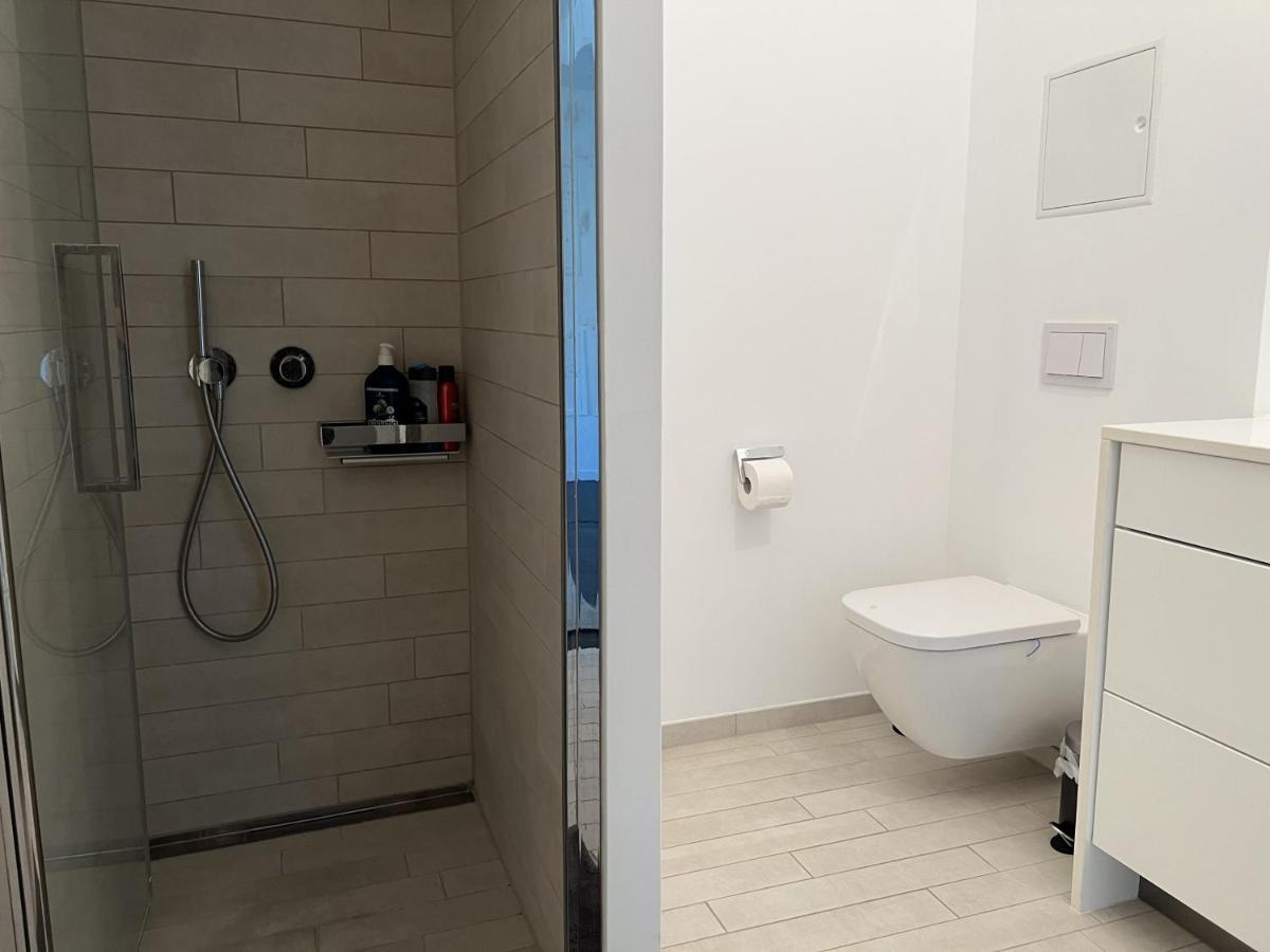 Luxury Waterfront Apartment Berlin Luaran gambar